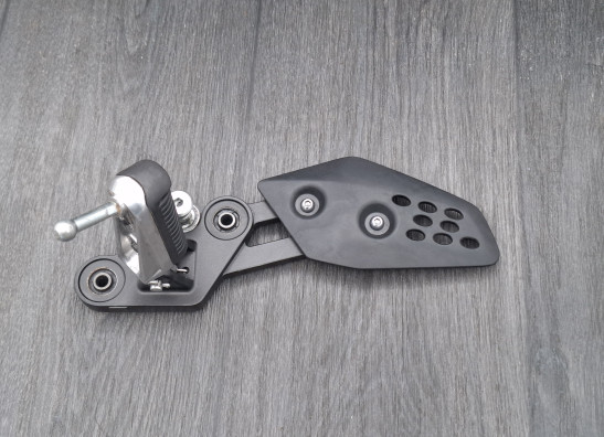 Main step holder left Yamaha Tracer 7