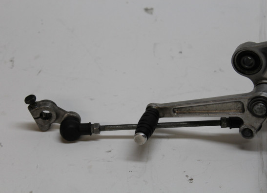 Main step holder left Suzuki GSX R 1300 Hayabusa