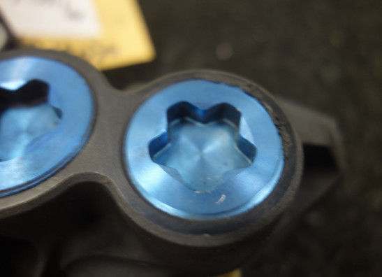 Remklauw links voor Yamaha FJR 1300