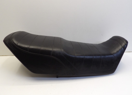 Zadel Suzuki GSX 1100 E