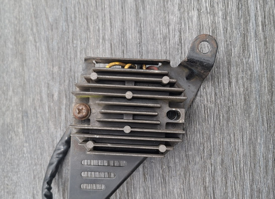 Regulator rectifier  Suzuki GSF 400 Bandit