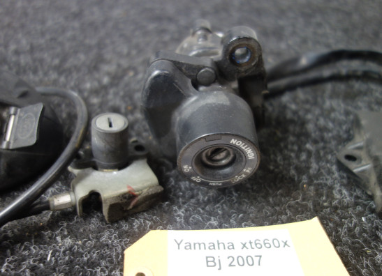 Slotenset Yamaha XTX 660