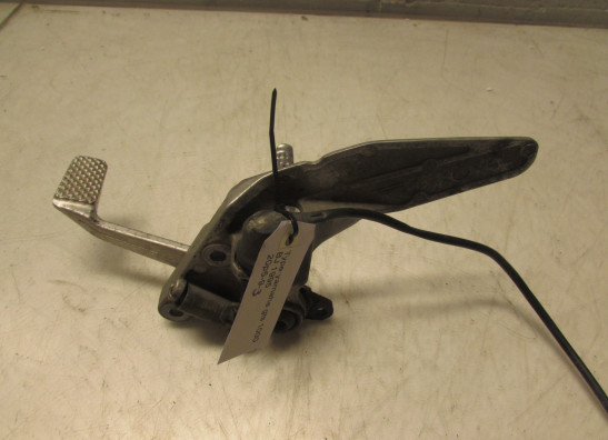 Main step holder right Yamaha GTS 1000