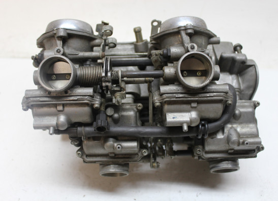 Carburetor assy Honda VF 700  750 S Sabre
