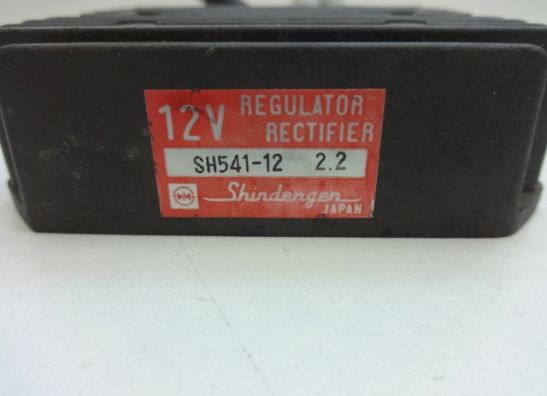 Spanningsregelaar Honda VF 700  750 S Sabre