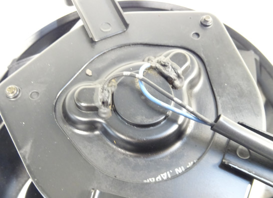 Ventilator Suzuki GSR 600