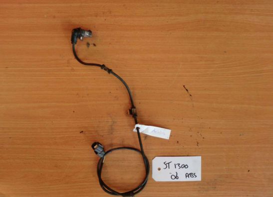 ABS sensor achter Honda ST 1300 Pan European