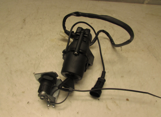 Slotenset Aprilia RSV 4