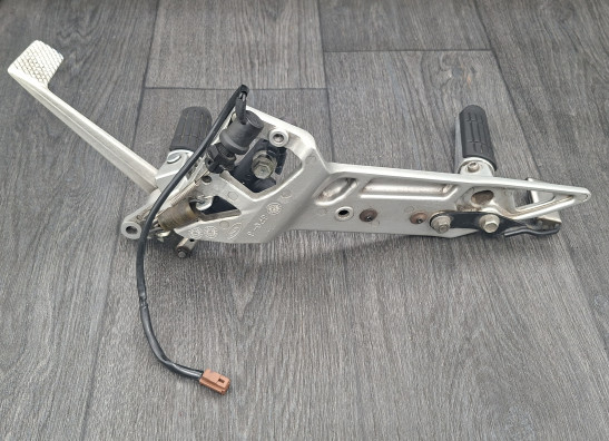 Main step holder right Yamaha FJR 1300