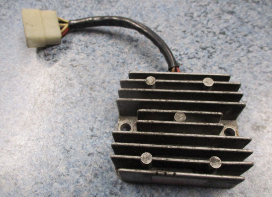 Spanningsregelaar Yamaha RD 350 LC