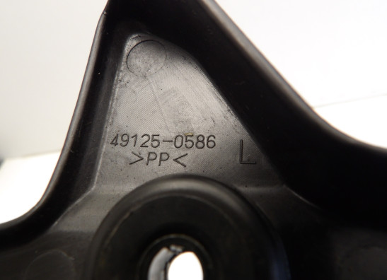 Cowl left small Kawasaki 650 Vulcan S