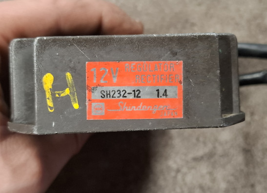 Spanningsregelaar Honda CM 400 T 