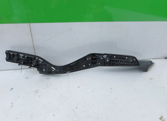 Cowl left small Suzuki Burgman 400