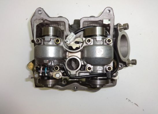 Cilinderkop Aprilia RSV 1000