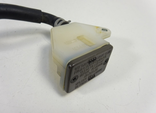 Rempomp achter Suzuki GSR 600