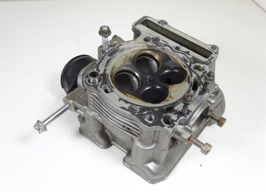 Cilinderkop Suzuki SV 1000