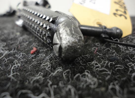 Fussraste links Kawasaki Z 1000