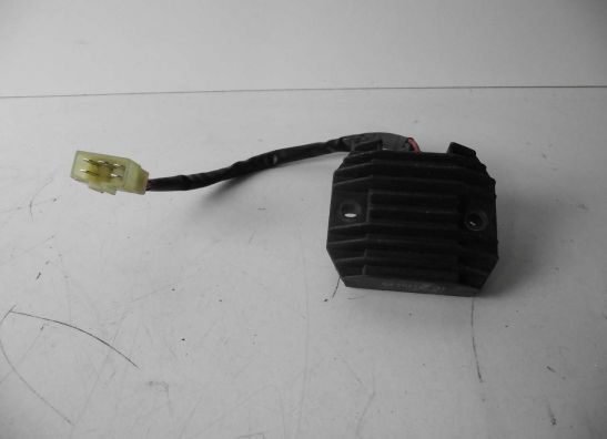 Regulator rectifier  Yamaha FAZER 600