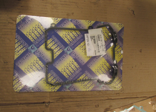 Cylinder head cover Suzuki TL 1000