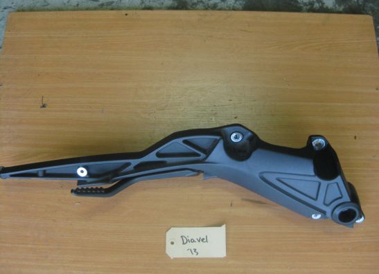 Achtersubframe Ducati Diavel