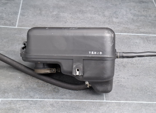 Air cleaner case Suzuki VZ 800 marauder