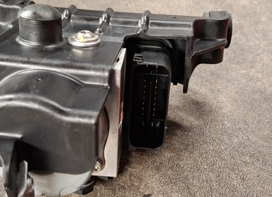 ABS pump Aprilia Tuono 660