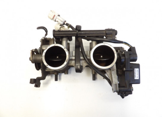 Gasklephuis Kawasaki ER 6