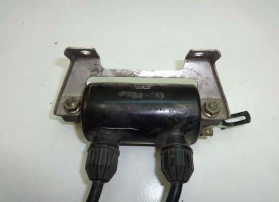 Bobine Honda VF 700  750 F