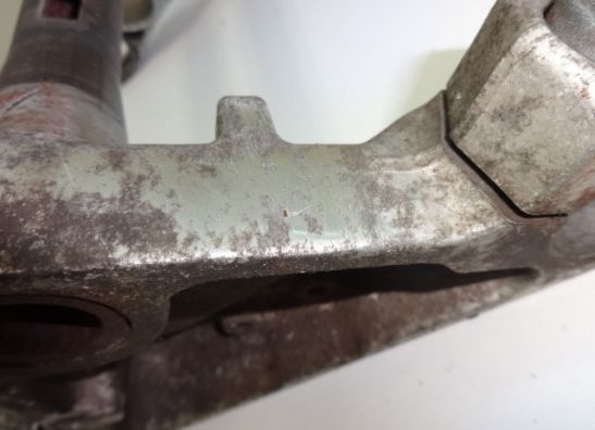 T stuk + kroonplaat Suzuki LS 650