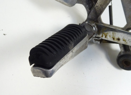 Main step holder right Yamaha FAZER 600