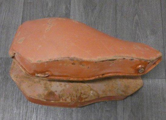 Benzintank Armstrong MT 500