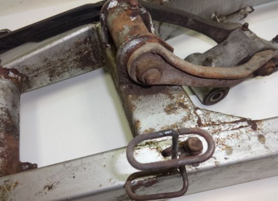 Achterbrug Kawasaki ZR 7