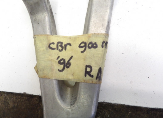 Pillion step right Honda CBR 900 RR