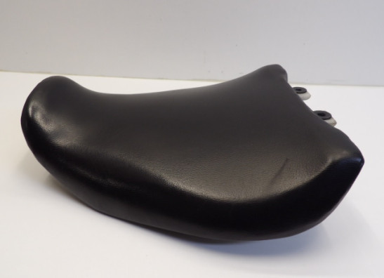 Zadel Suzuki GSX R 750