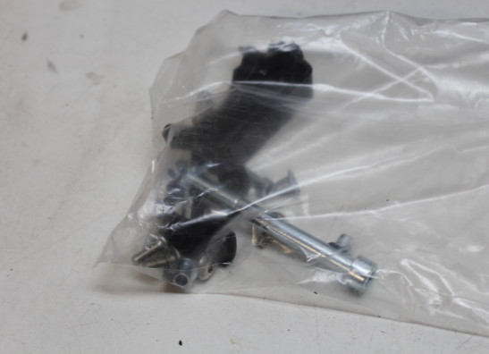 Cowl under Yamaha FAZER 600