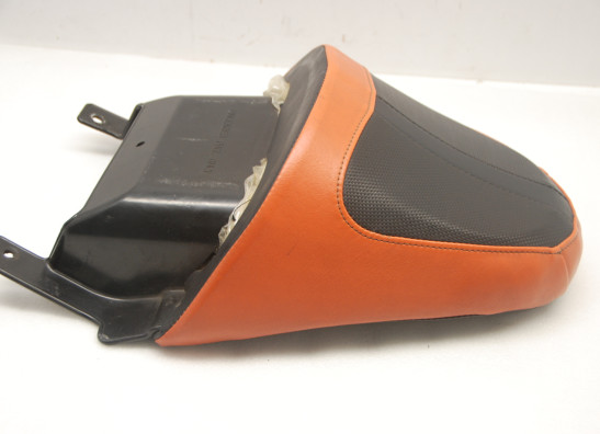 Buddy zadel Harley Davidson VROD VRSC