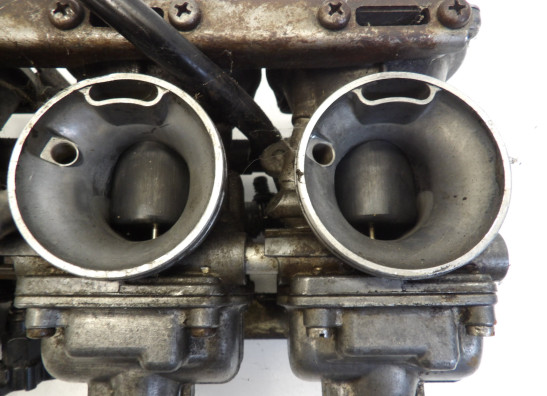 Carburetor assy Honda CB 700