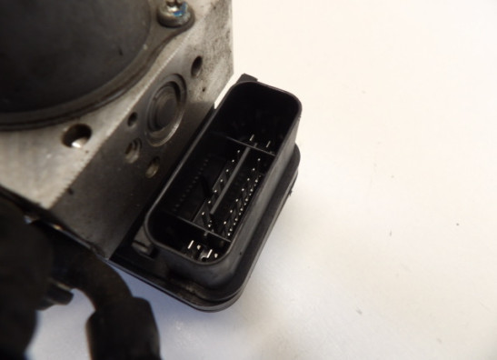 ABS pump Yamaha MT 07