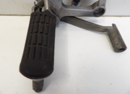 Fussrastetrager vorne rechts Honda CBR 600 F