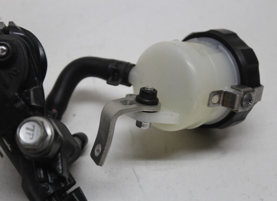 Bremszylinder vorne Suzuki GSX R 1000