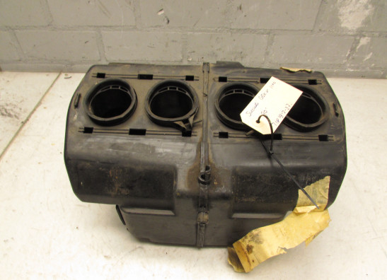 Air cleaner case Suzuki RF 600