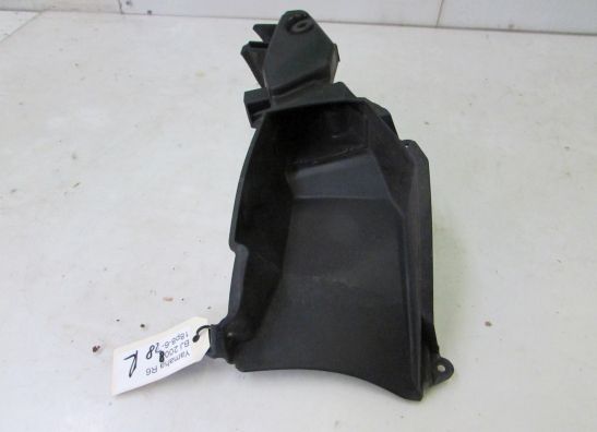 Linker luchtbuis Yamaha YZF R6