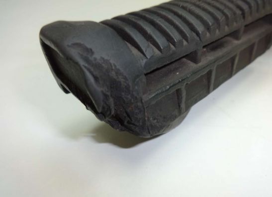 Main step holder right Suzuki GS 500 E