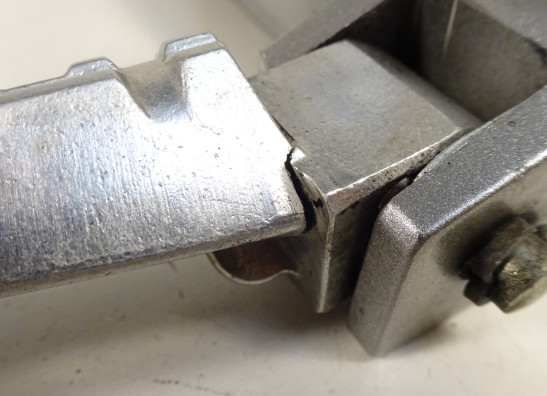 Soziusfussraste links Yamaha FZ1