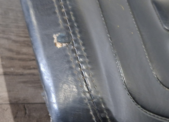 Zadel Honda VF 700  750 S Sabre