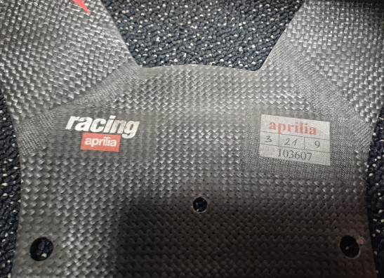 Cowl upper front Aprilia RSV 1000