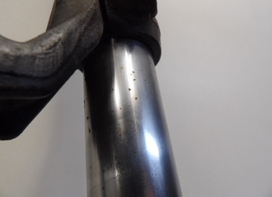 Voorpoten compleet Honda VF 700  750 C Magna