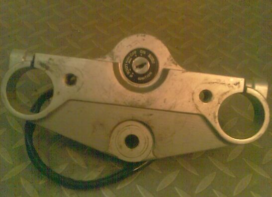 Fork top bridge Suzuki GSX F 600