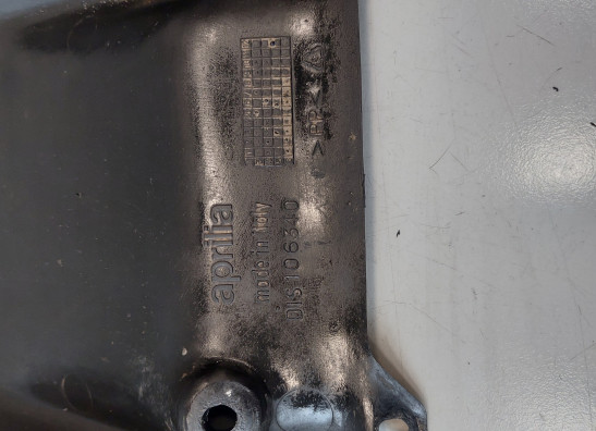 Hinterradabdeckung Aprilia Tuono 1000