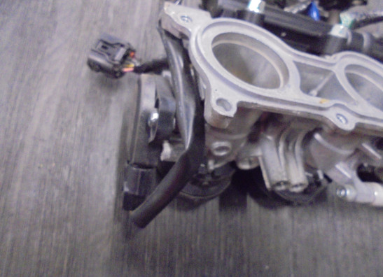 Gasklephuis Honda CB 1100 RS